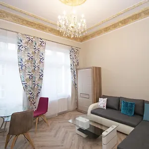 https://apartamenty-mikubo-wroclaw.hotelswroclaw.com